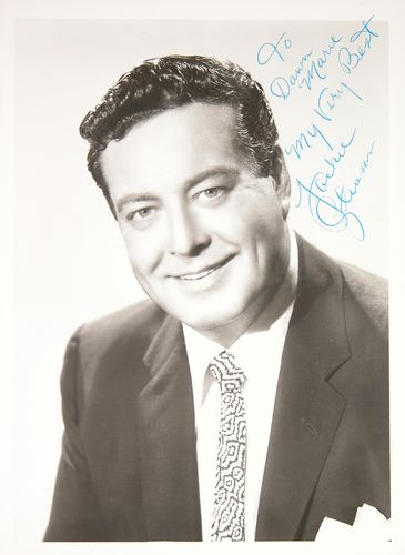 JACKIE GLEASON: 760. JACKIE GLEASON (1916-1987). Television's "The Great One" is best remembered as the bus driver "Ralph" in The Honeymooners, and in an acclaimed dramatic role as pool hustler "Minnesota Fats" in Th