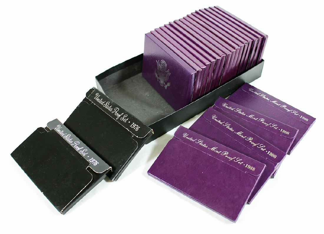 (22) U.S. PROOF SETS (1 of 1)