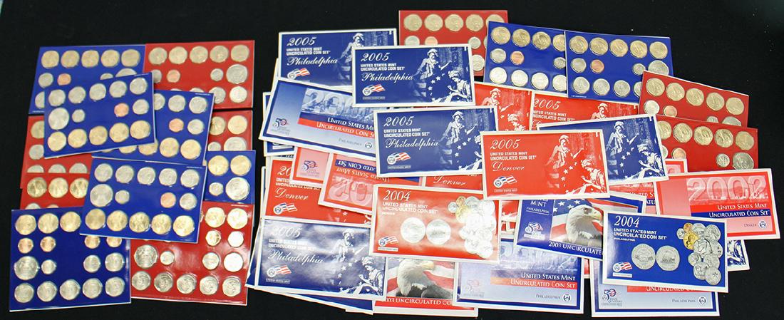 UNITED STATES UNCIRCULATED MINT COIN SETS (1 of 4)