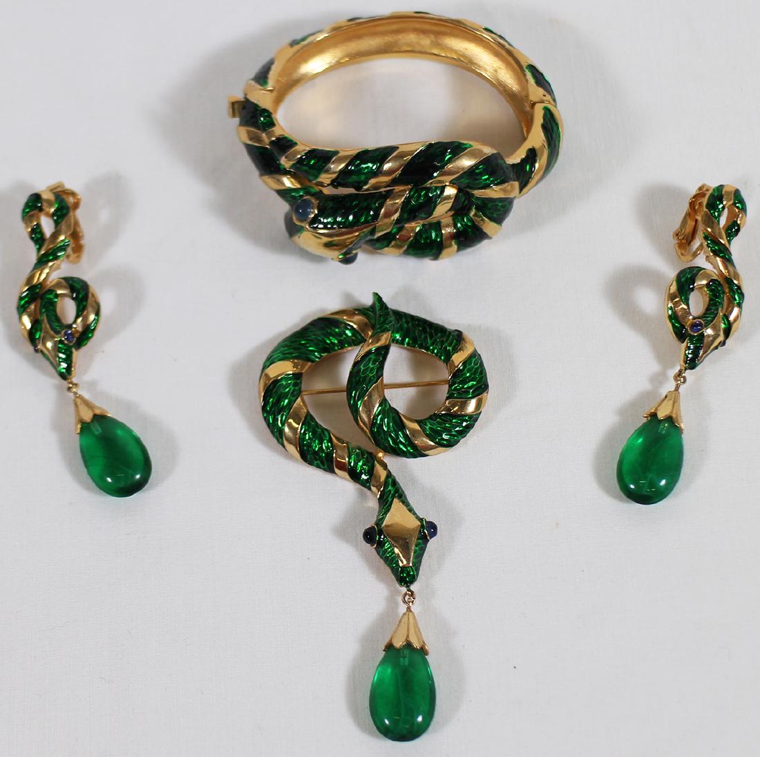ALFRED PHILIPPE TRIFARI COILED SNAKE NECKLACE SET (1 of 5)