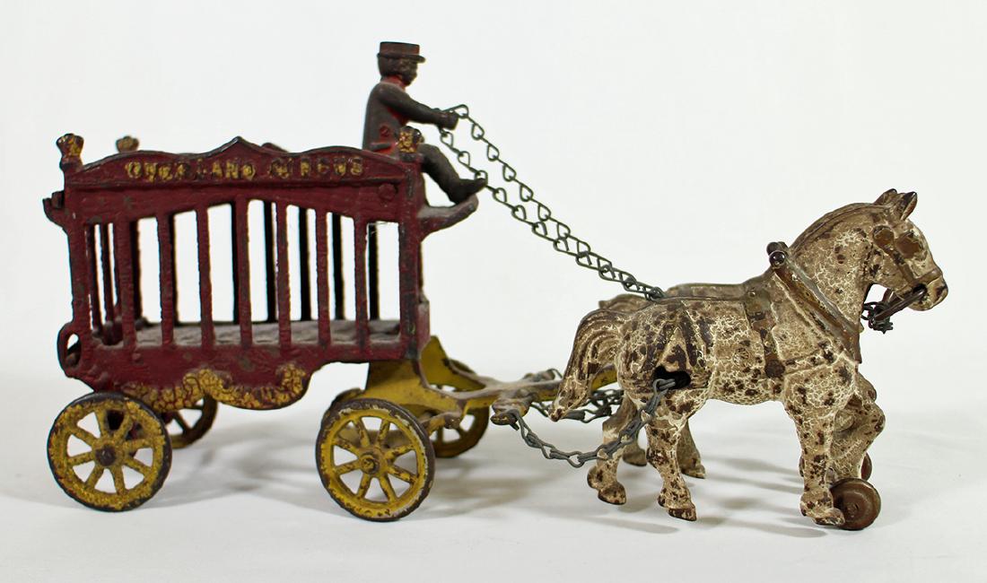 CAST IRON OVERLAND CIRCUS TOY (1 of 3)