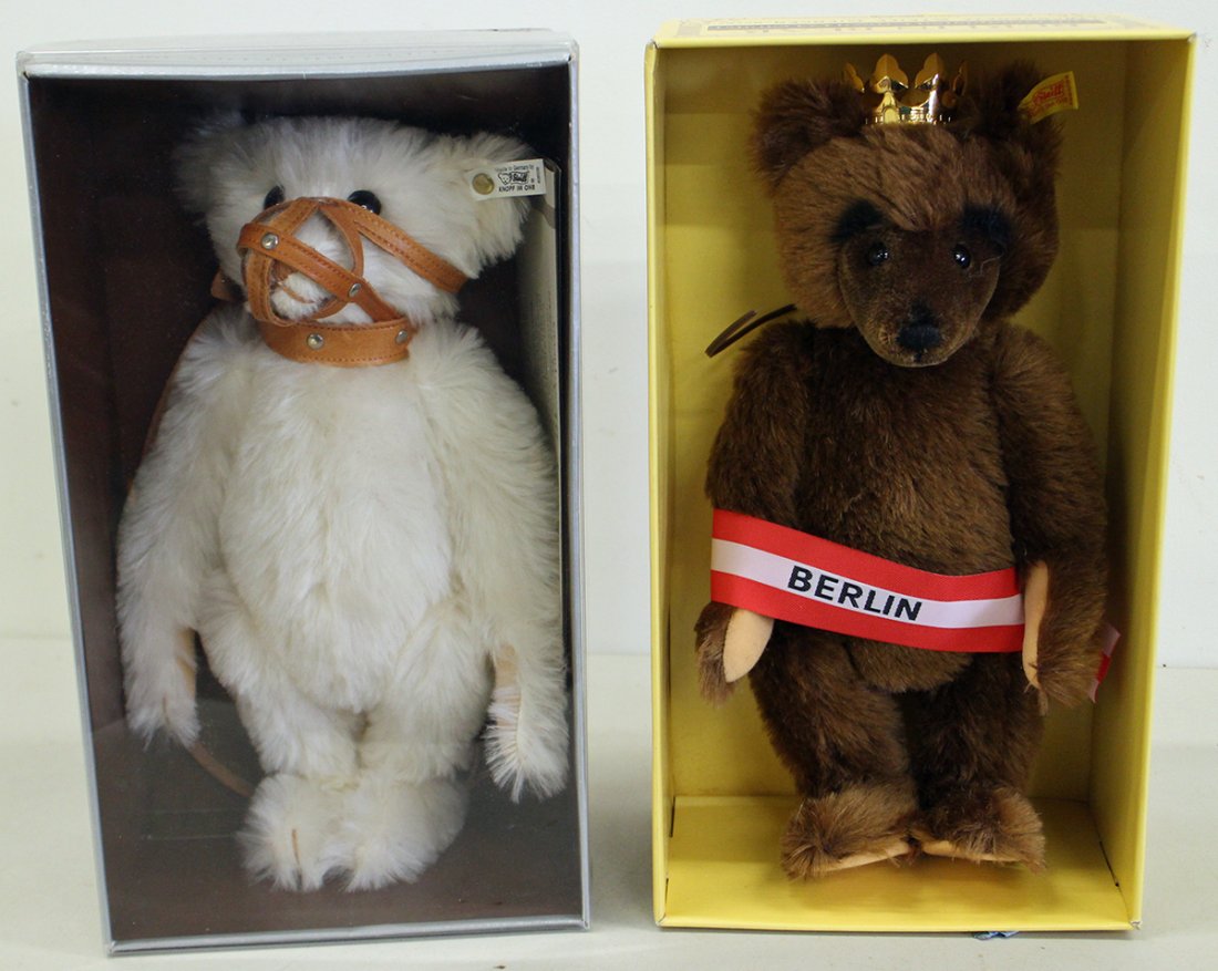 STEIFF MUZZLE BEAR & BERLIN BEAR (1 of 2)