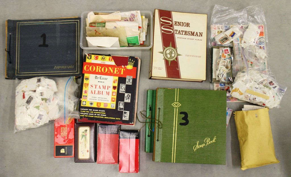 VINTAGE STAMP COLLECTION (1 of 6)