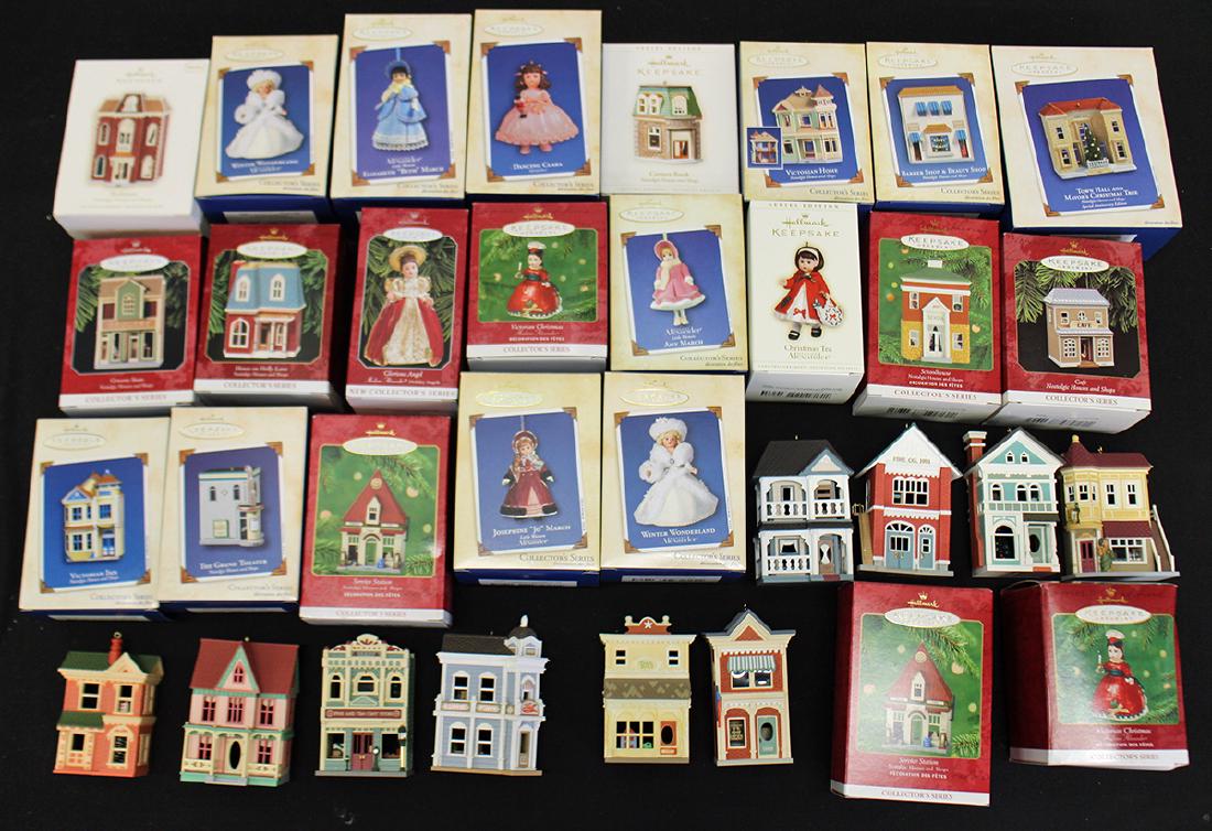30+ HALLMARK VICTORIAN NOSTALGIC HOUSES & MORE (1 of 5)