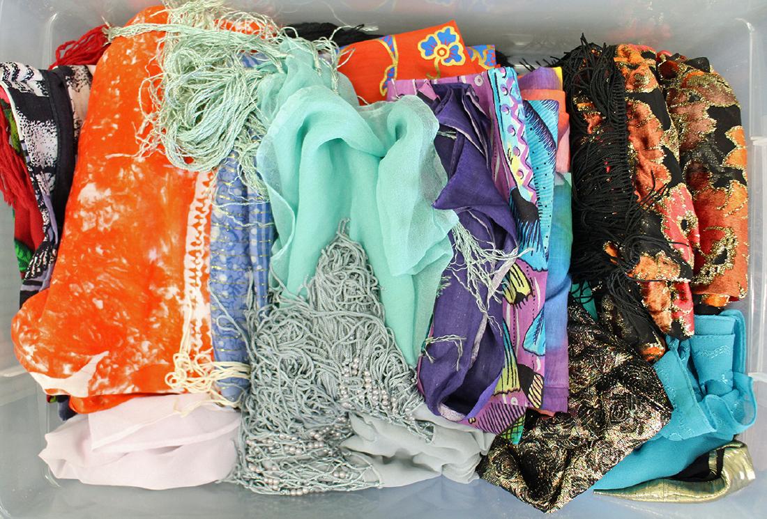 VINTAGE SCARVES (1 of 1)