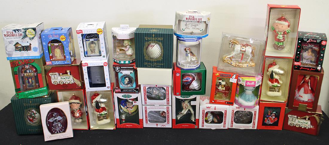 25+ BOXED CHRISTMAS ORNAMENTS (1 of 4)