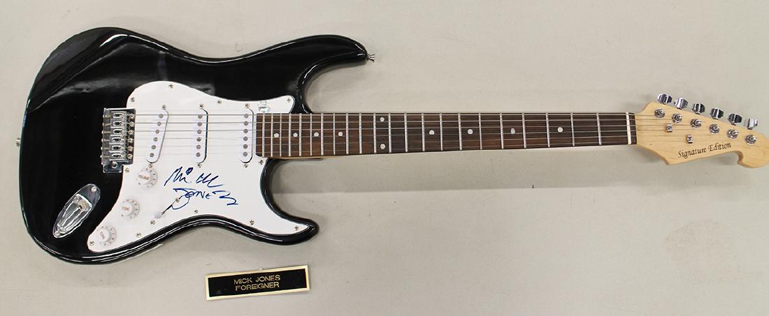 MICK JONES FOREIGNER AUTOGRAPHED ELECTRIC GUITAR (1 of 3)