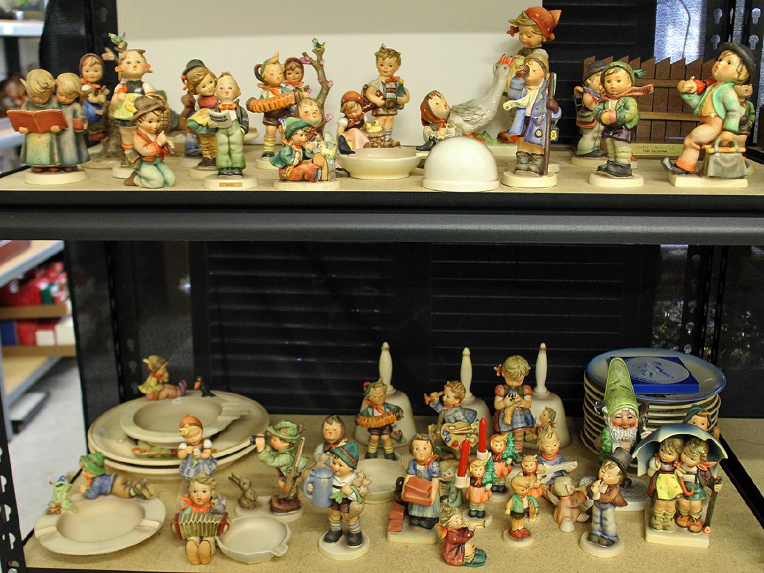 LARGE HUMMEL COLLECTION (1 of 8)