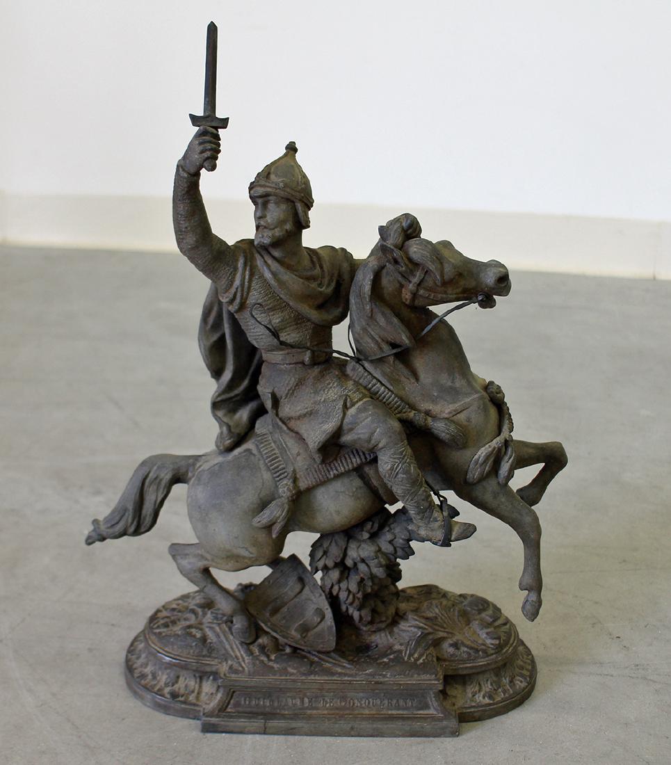 19th C GUILLAUME LE CONQUERANT GILT BRONZE: French statue of William the Conqueror. K in a circle foundry mark. 16" h x 12 1/2" w.