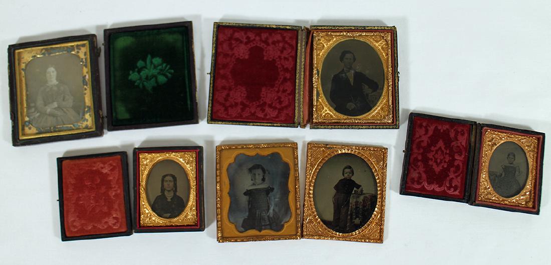 ANTIQUE TINTYPE PHOTOS IN FRAMES (1 of 4)