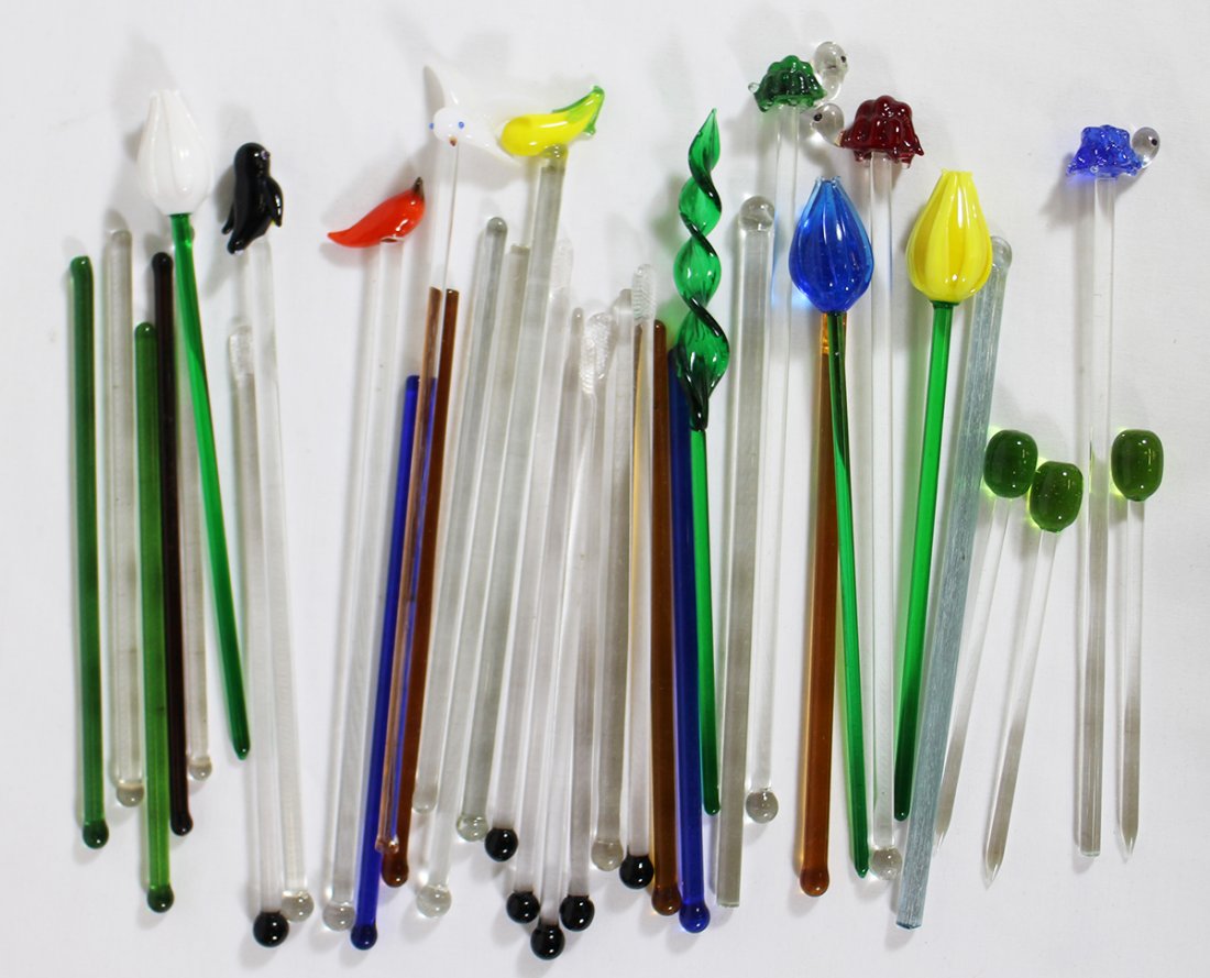 VINTAGE GLASS COCKTAIL STIRRERS & MUDDLERS Nov 04, 2017 Vero Beach Auction in FL