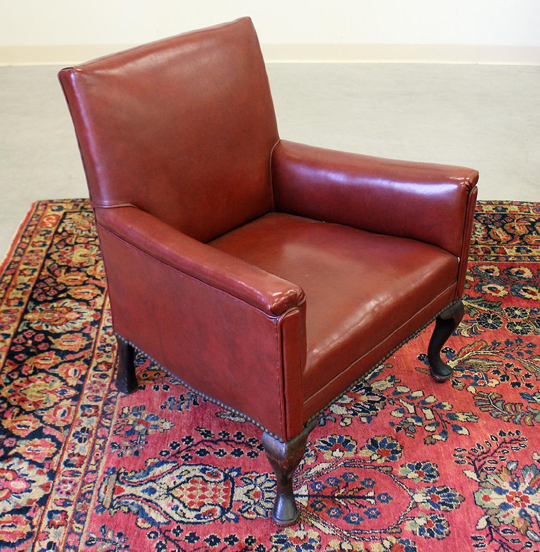 VINTAGE RED LEATHER CHAIR (1 of 1)