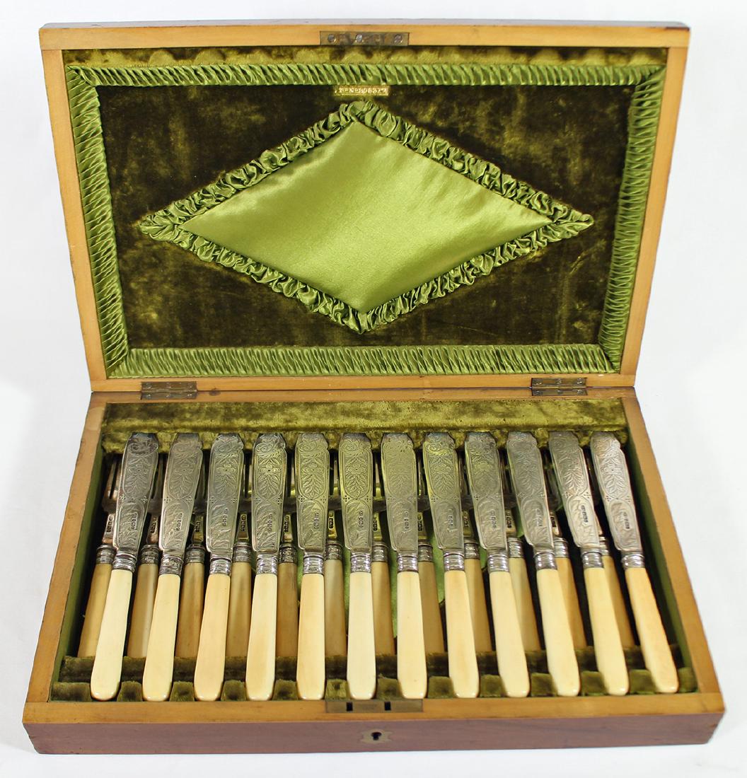 19TH CENTURY ENGLISH STERLING FISH SET (1 of 5)