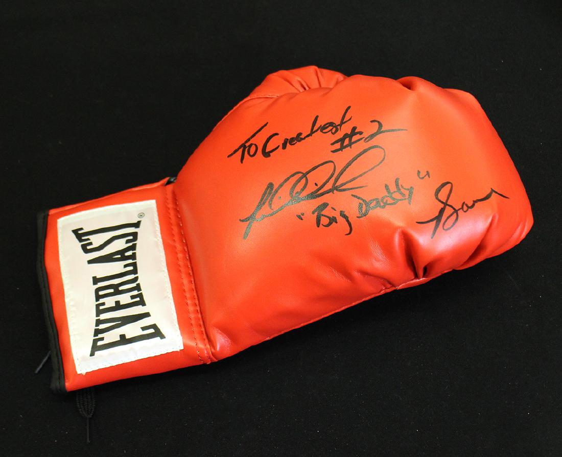 RIDDICK BOWE AUTOGRAPHED BOXING GLOVE (1 of 1)
