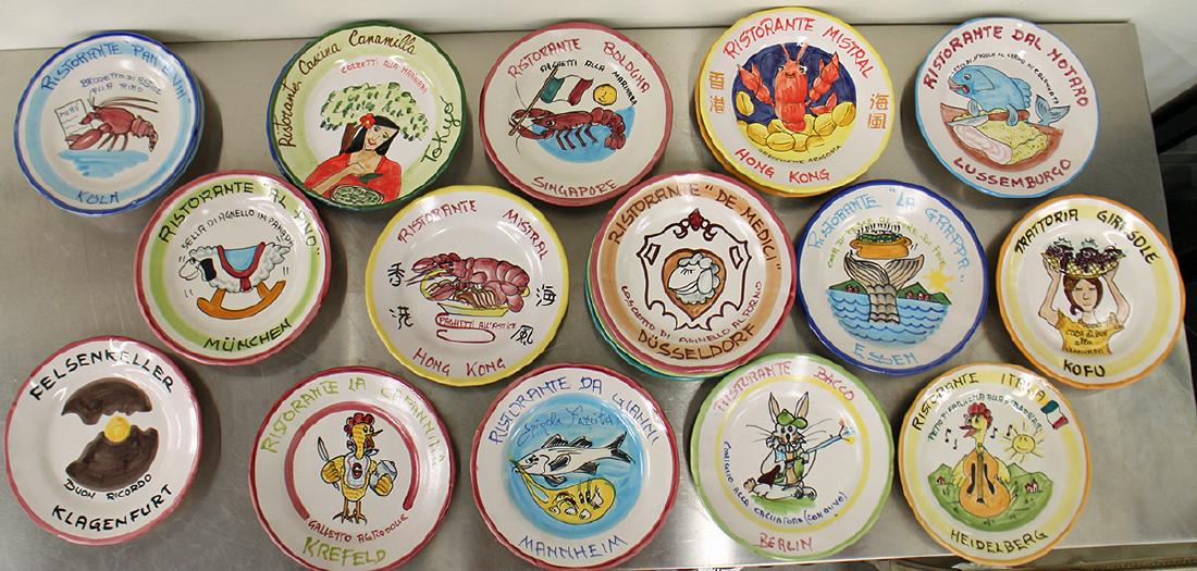 (21) ITALIAN POTTERY WORLD RESTAURANT PLATES (1 of 6)