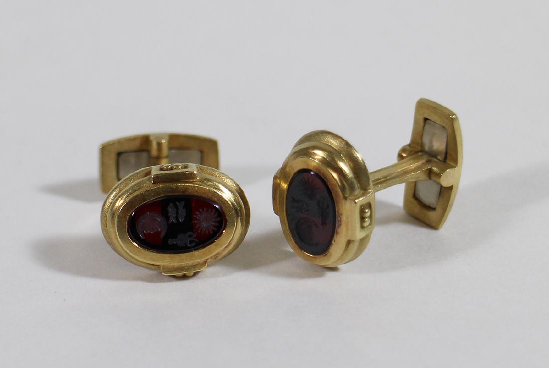 18K BARRY KIESELSTEIN CORD INTAGLIO CUFFLINKS (1 of 3)