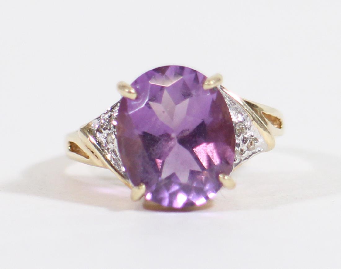 10K GOLD 4 CARAT AMETHYST & DIAMOND RING (1 of 3)