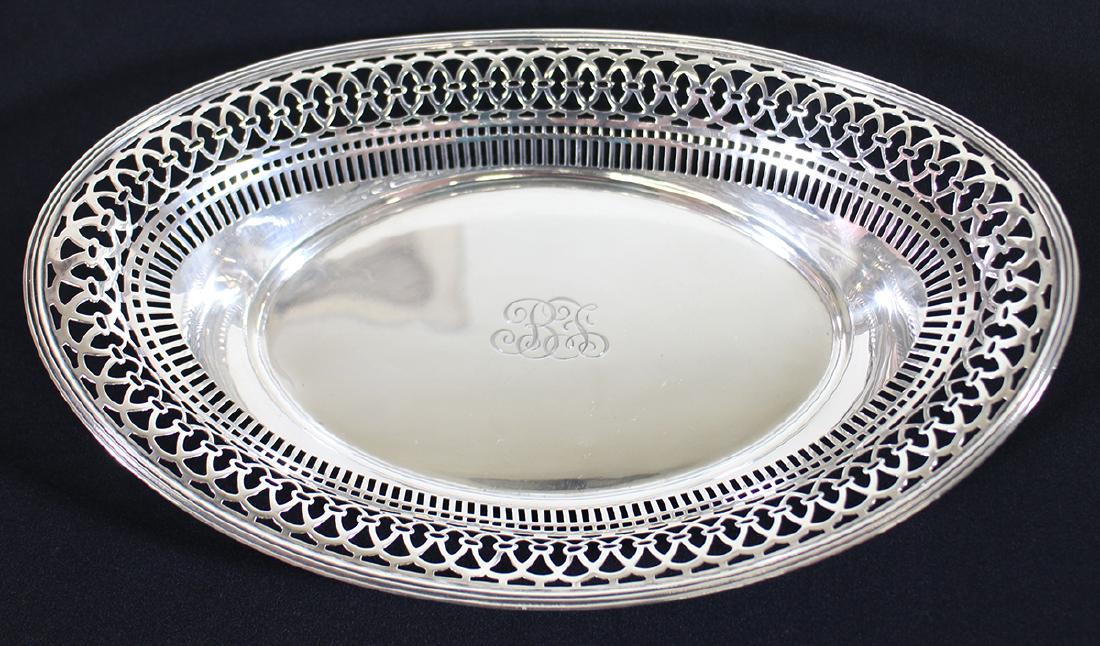 TIFFANY & CO. STERLING RETICULATED OVAL BOWL (1 of 4)