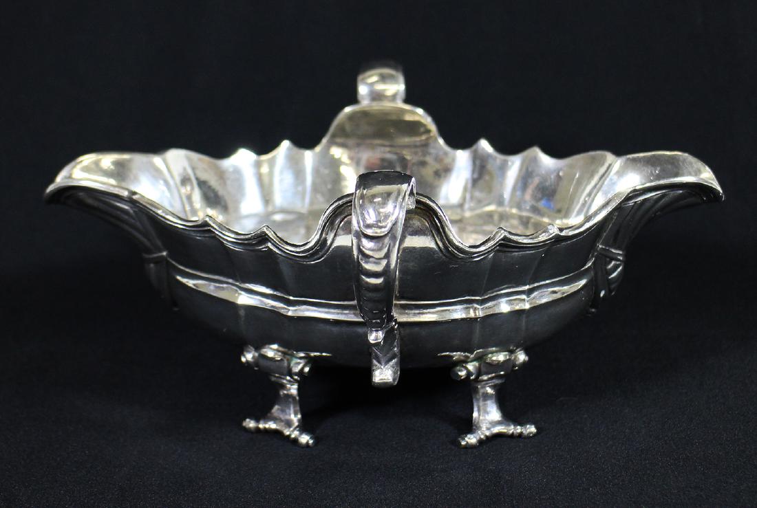 STERLING SILVER HALLMARKED DOUBLE SAUCE BOAT (1 of 6)