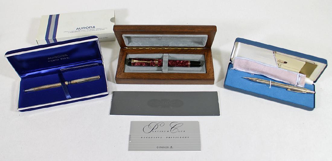 PARKER, CROSS, & AURORA PENS (1 of 4)