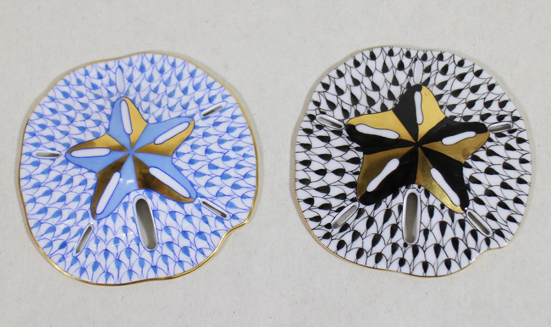 (2) HEREND BLACK & BLUE FISHNET SAND DOLLARS (1 of 2)