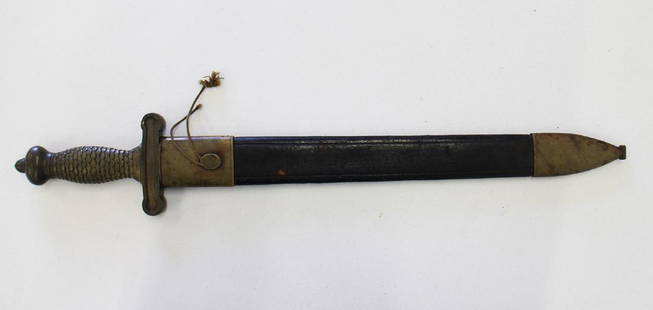 CIVIL WAR ERA ARTILLERY SHORT SWORD W/ SCABBARD: Unmarked. 25.5" long with scabbard.