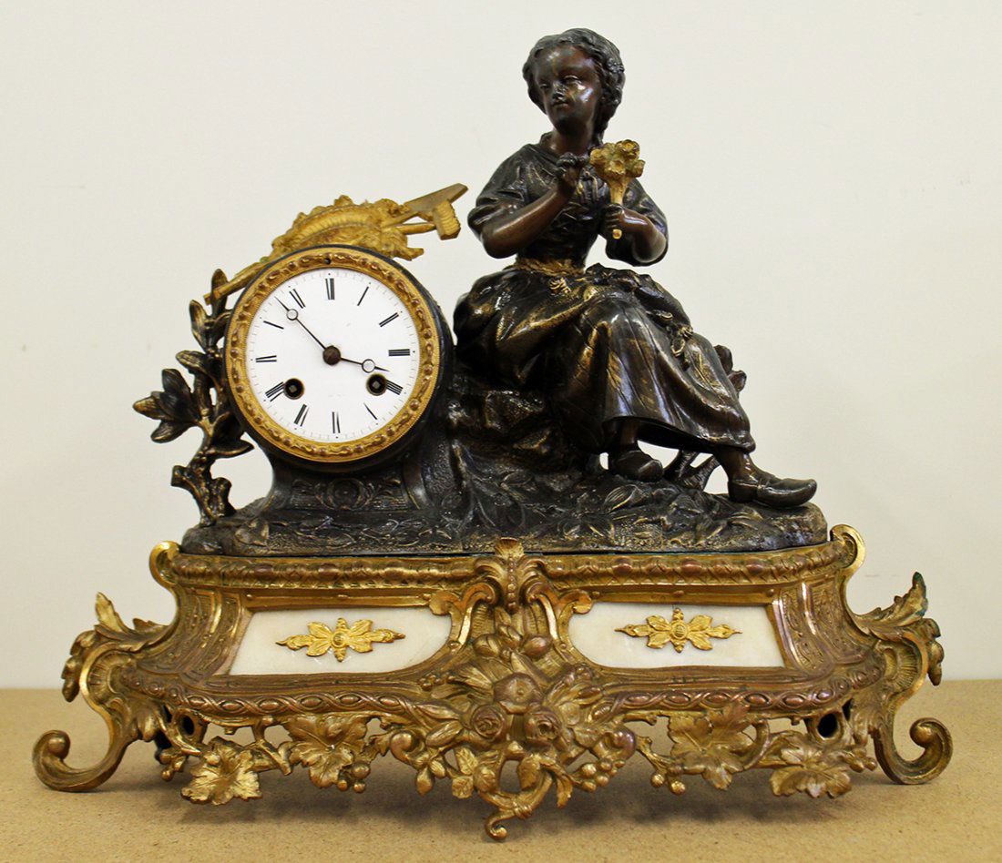 19TH CENTURY FRENCH MANTLE CLOCK (1 of 4)