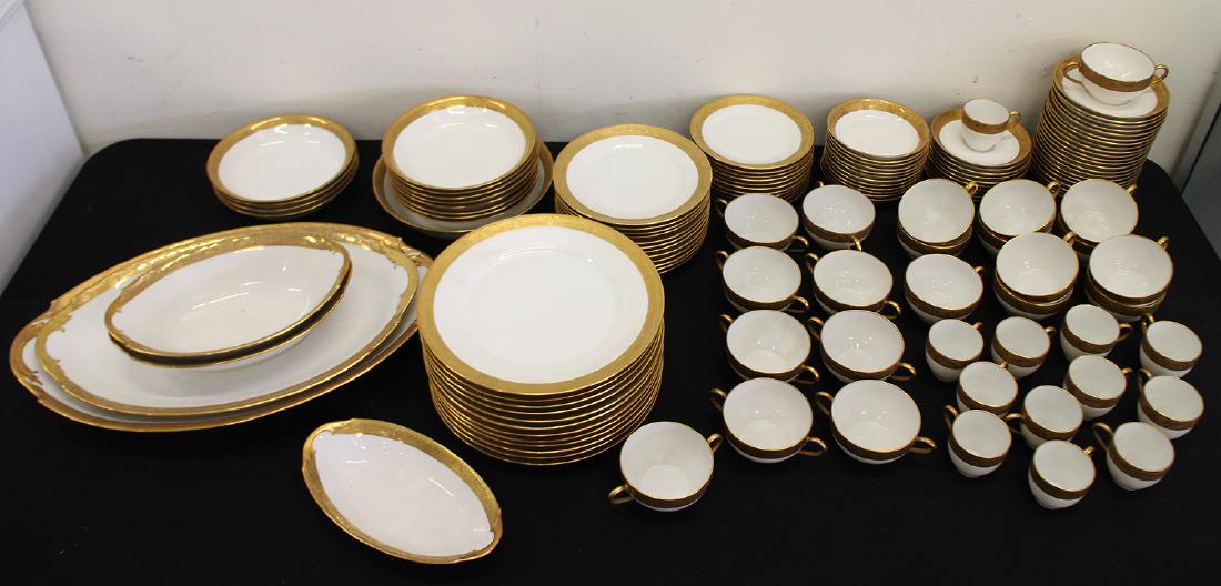 LIMOGES VERSAILLES CHINA SET (1 of 5)