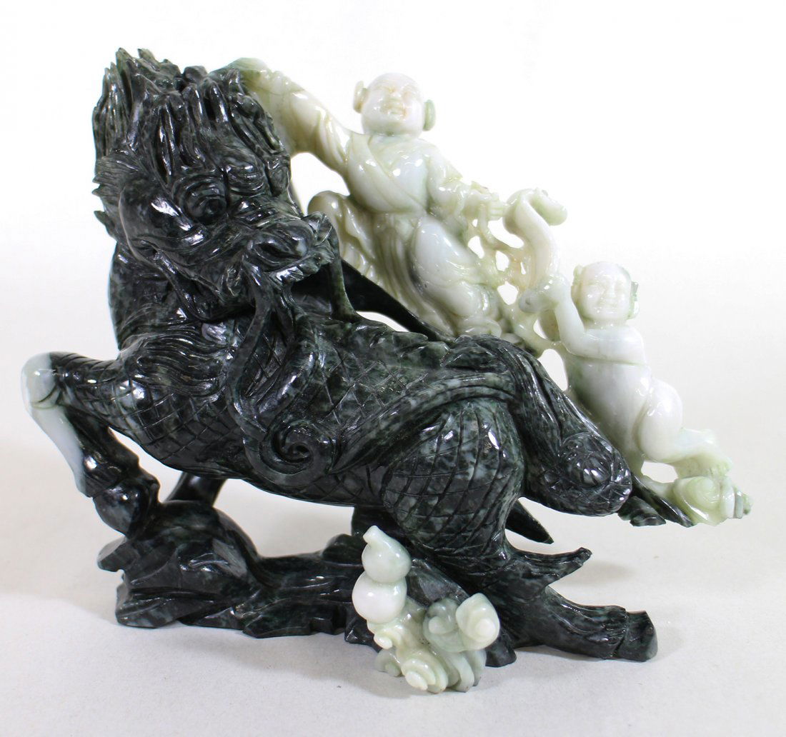 CHINESE TWO TONE JADE SCULPTURE (1 of 4)