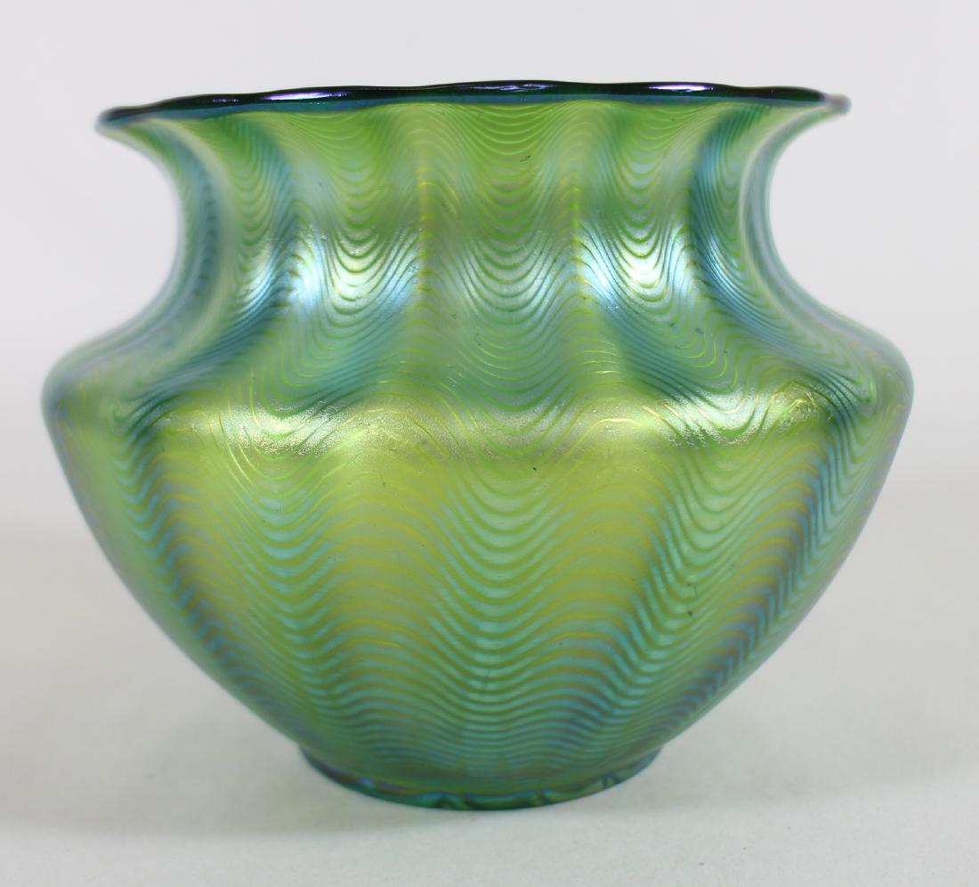 LOETZ AUSTRIA PHENOMEN 6893 ART GLASS VASE (1 of 3)