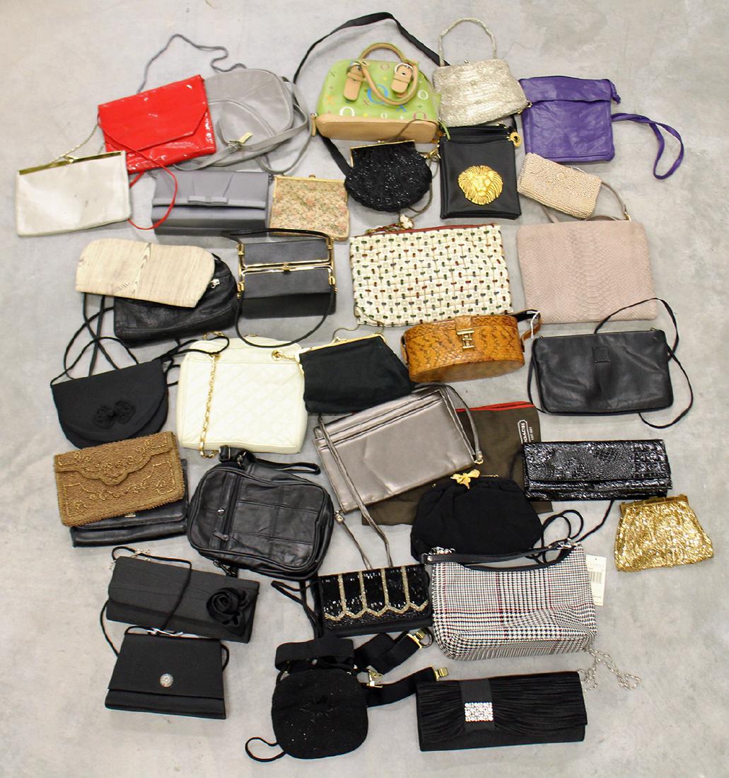 LARGE PURSE LOT 30+ (1 of 4)