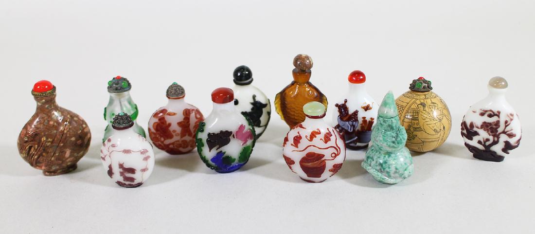 CHINESE SNUFF BOTTLE COLLECTION (1 of 4)