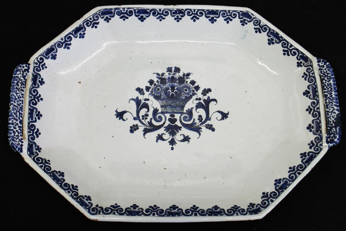 17TH CENTURY MING CARGO CELADON DISH ARTIFACT (1 of 4)