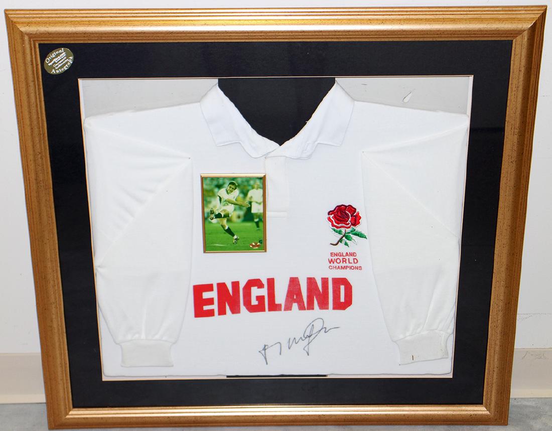 JOHNNY WILKINSON AUTOGRAPHED RUGBY JERSEY (1 of 3)
