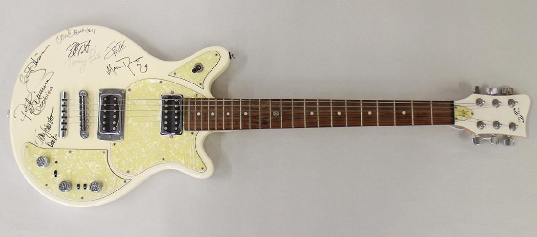 DOOBIE BROTHERS AUTOGRAPHED WHITE GUITAR (1 of 3)
