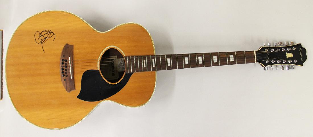WILLIE NELSON SIGNED EPIPHONE GUITAR (1 of 3)