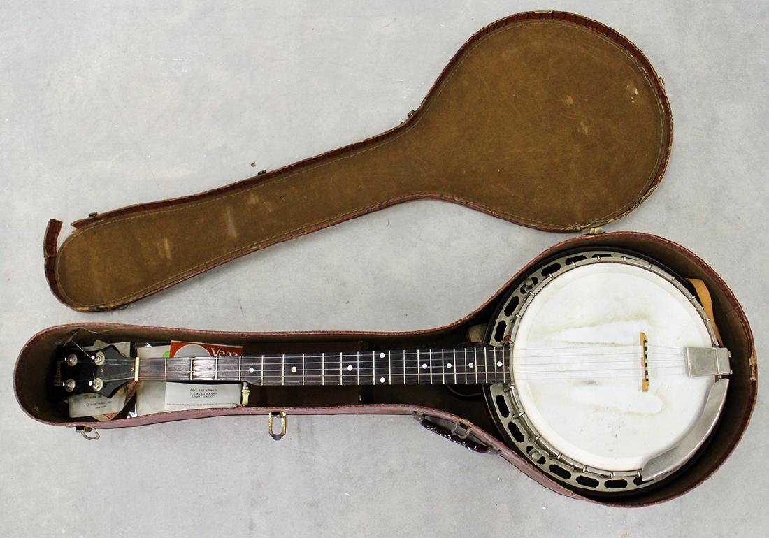 VINTAGE 1951 GIBSON BANJO & CASE (1 of 8)