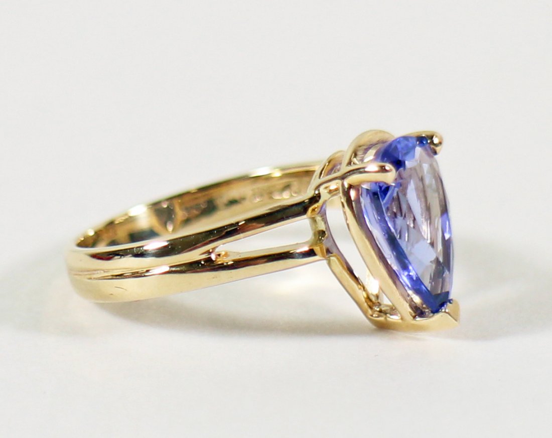 14K YELLOW GOLD 1.25 CARAT TANZANITE RING (1 of 2)