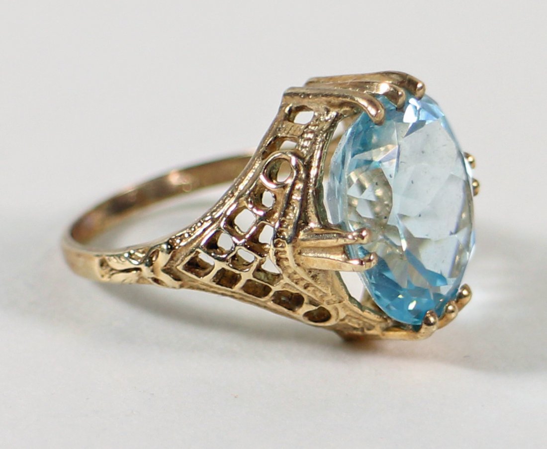 10K YELLOW GOLD 7.00 CARAT BLUE TOPAZ RING (1 of 2)
