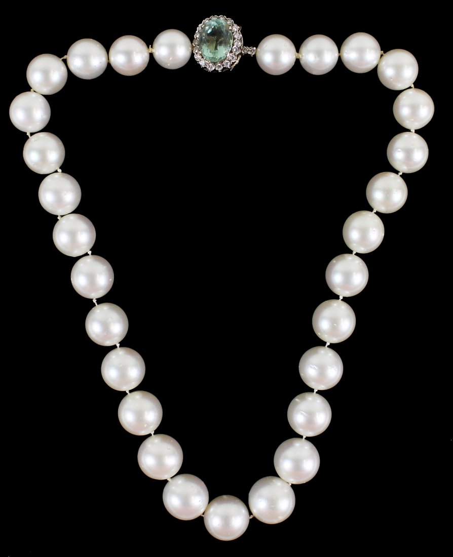 17MM SOUTH SEA PEARL NECKLACE W/ 14K DIAMOND CLASP (1 of 5)