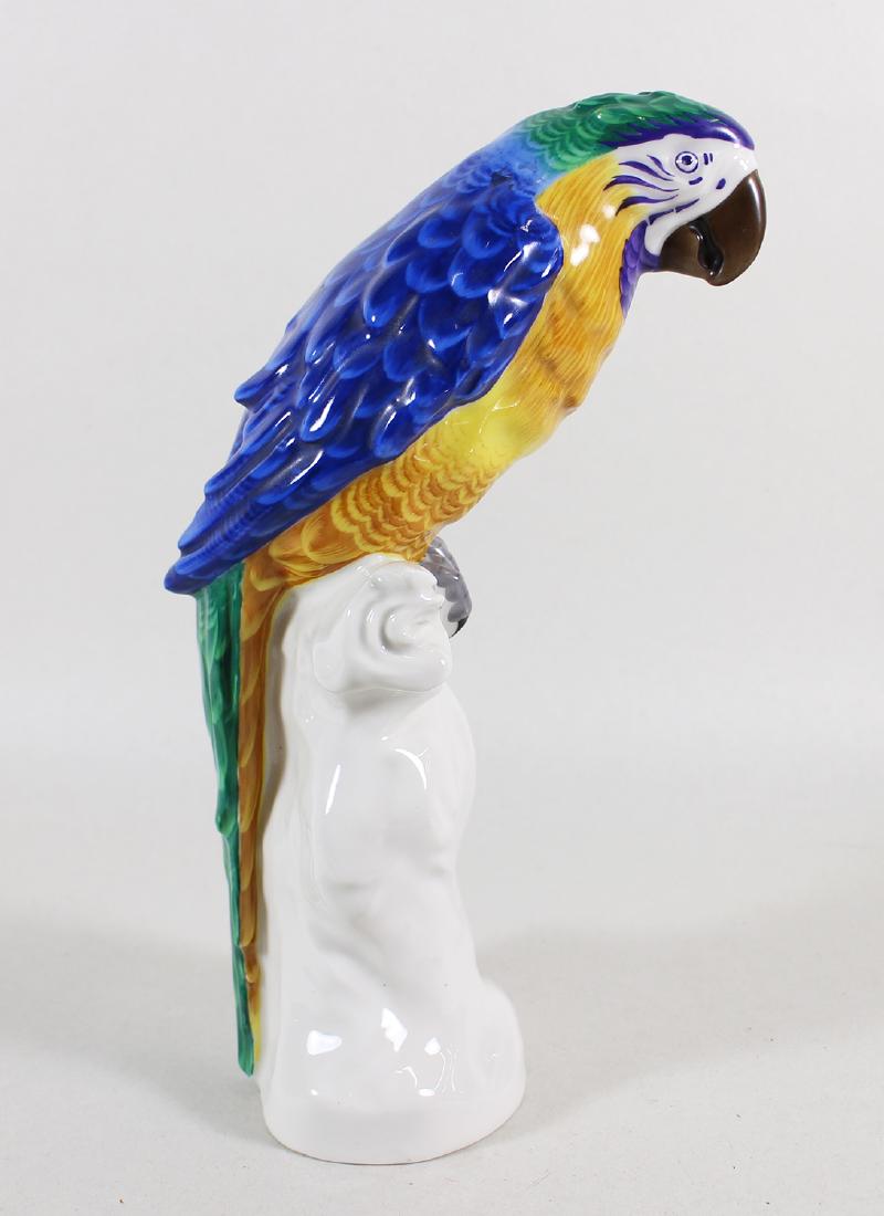 HEREND PARROT FIGURINE (1 of 3)