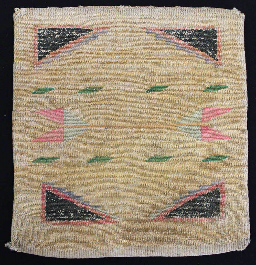 NEZ PERCE CORNHUSK BAG (1 of 3)