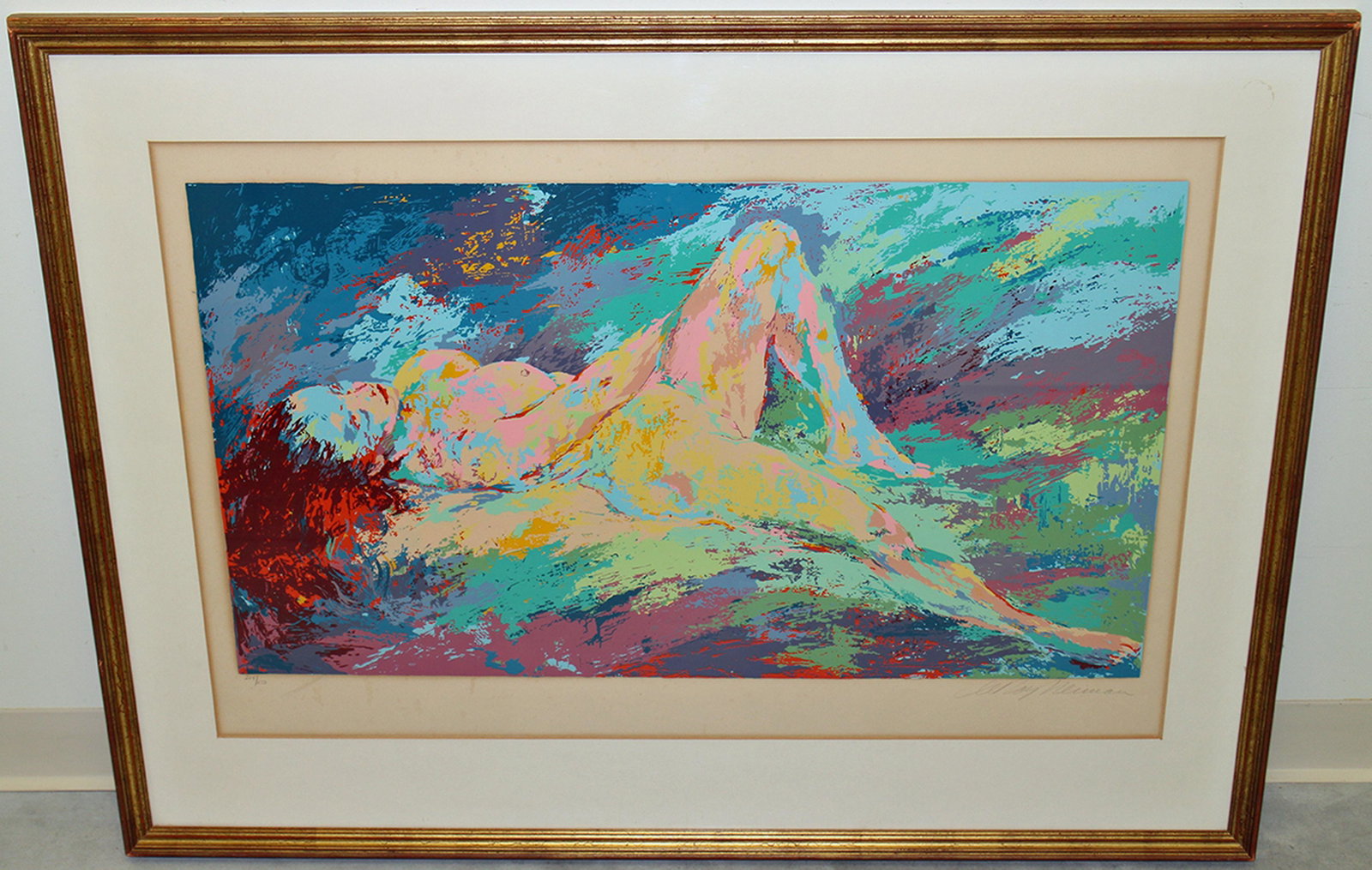 LEROY NEIMAN SERIGRAPH - HOMAGE TO BOUCHER: Leroy Neiman (1921-2012) Reclining nude lady pencil signed and numbered 224/250. It is titled, Homage to Boucher. It has a COA from a NYC gallery in 1976 on verso. Measures 19 3/4" x 35" (Framed 34" x