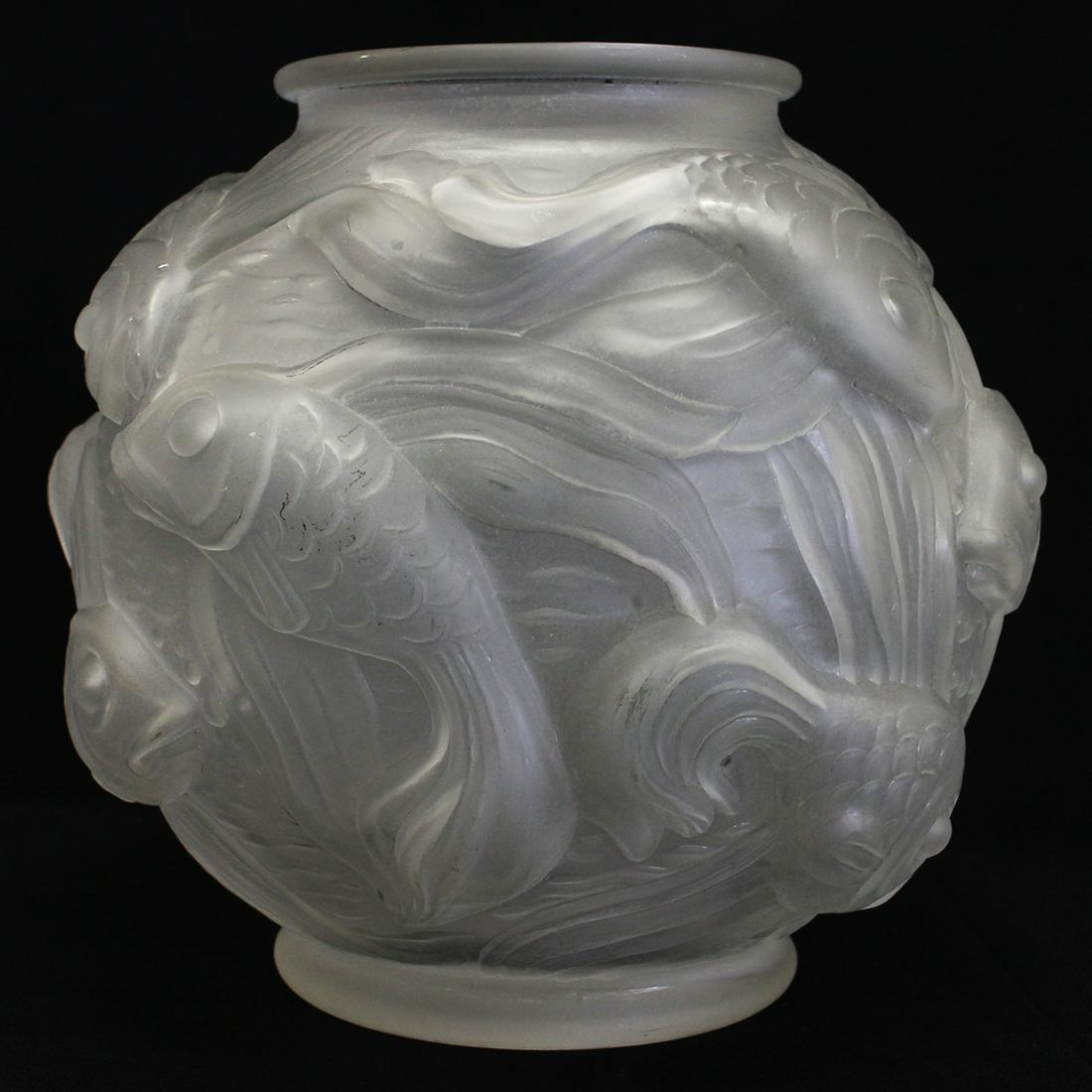 CZECH FROSTED GLASS FISH VASE: Czecheslovaia frosted glass raised fish vase. Measures 7.25" tall.