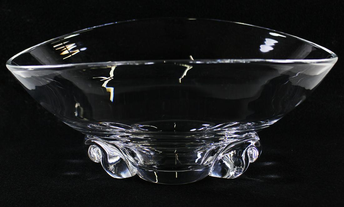 STEUBEN CRYSTAL BOWL (1 of 2)