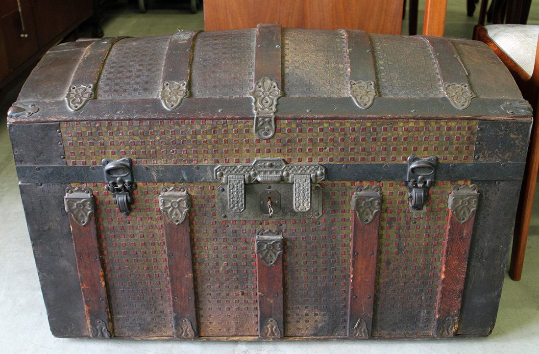 19TH CENTURY HUMPBACK TRUNK (1 of 2)