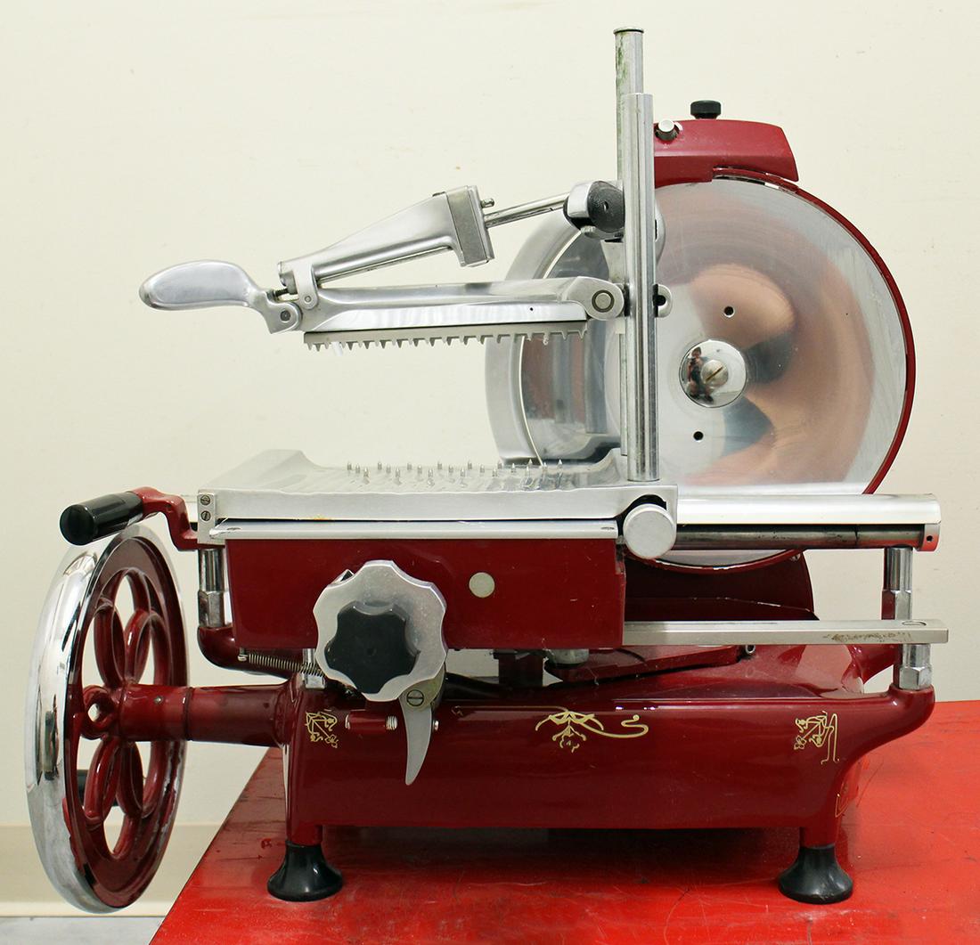 ITALIAN TAMAGNINI SLICER: Imported from Italy circa 2007 $3,750 + $800 to customs. Very rarely used, great display piece for a deli.