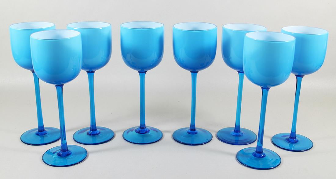 (8) CARLO MORETTI BLUE WINE GLASSES: A set of 8 blue cased wine glasses (9")