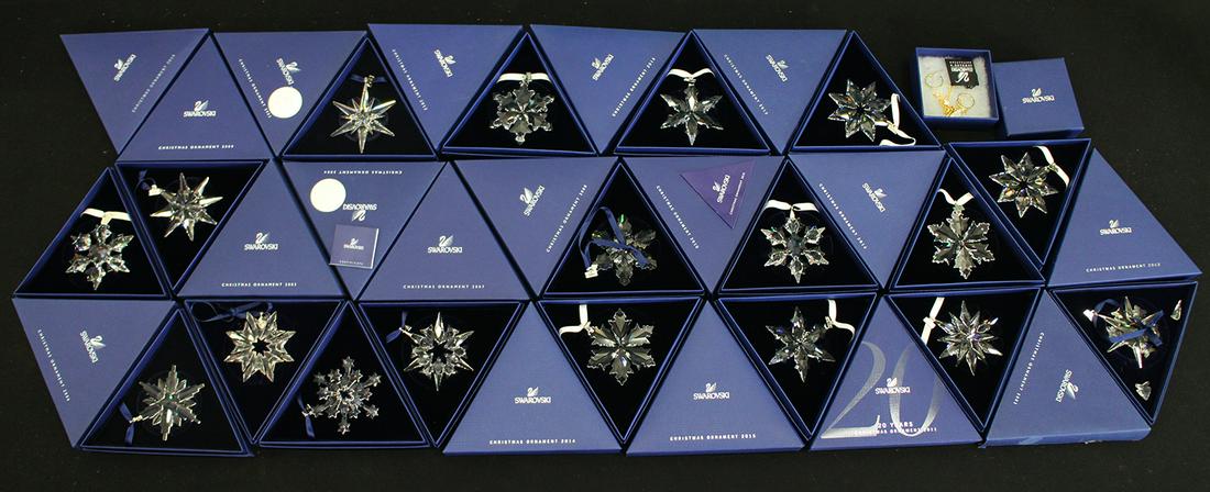 SWAROVSKI CRYSTAL ORNAMENTS & MORE COLLECTION (1 of 6)