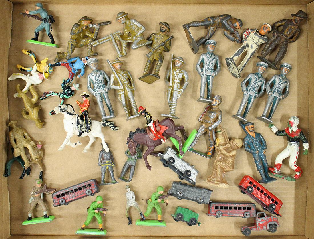 VINTAGE TIN & LEAD TOY SOLDIERS, INDIANS & MORE: Ancient toy soldiers, cowboys, Indians, trains. Some marked Barclay, Manoil, England, Tootsietoy and most unmarked.
